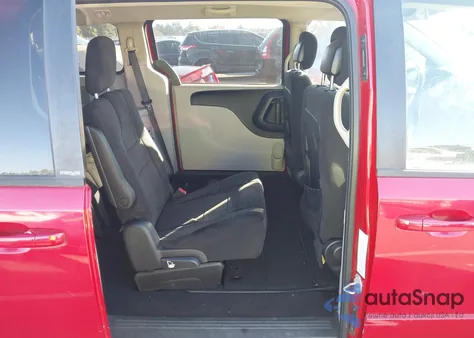 2013 Dodge Grand Caravan Sxt z USA, uszkodzony, nr VIN 2C4RDGCG7DR686210